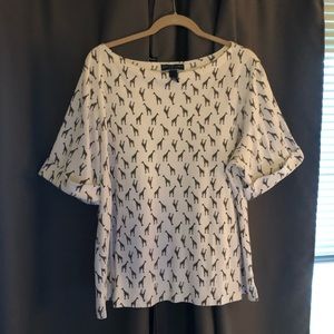 Karen Scott short sleeve giraffe shirt